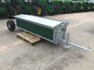 Condon Engineering sheep and lamb feeder