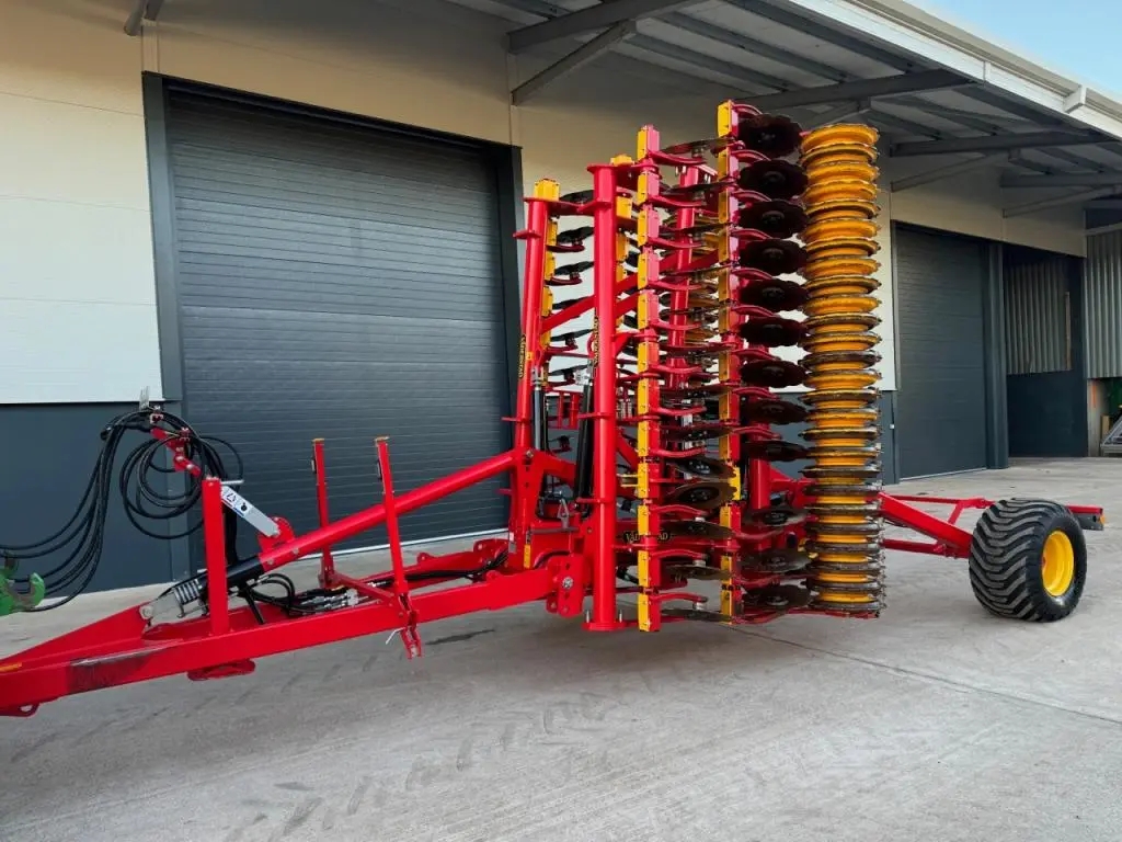 Vaderstad Carrier XT 625