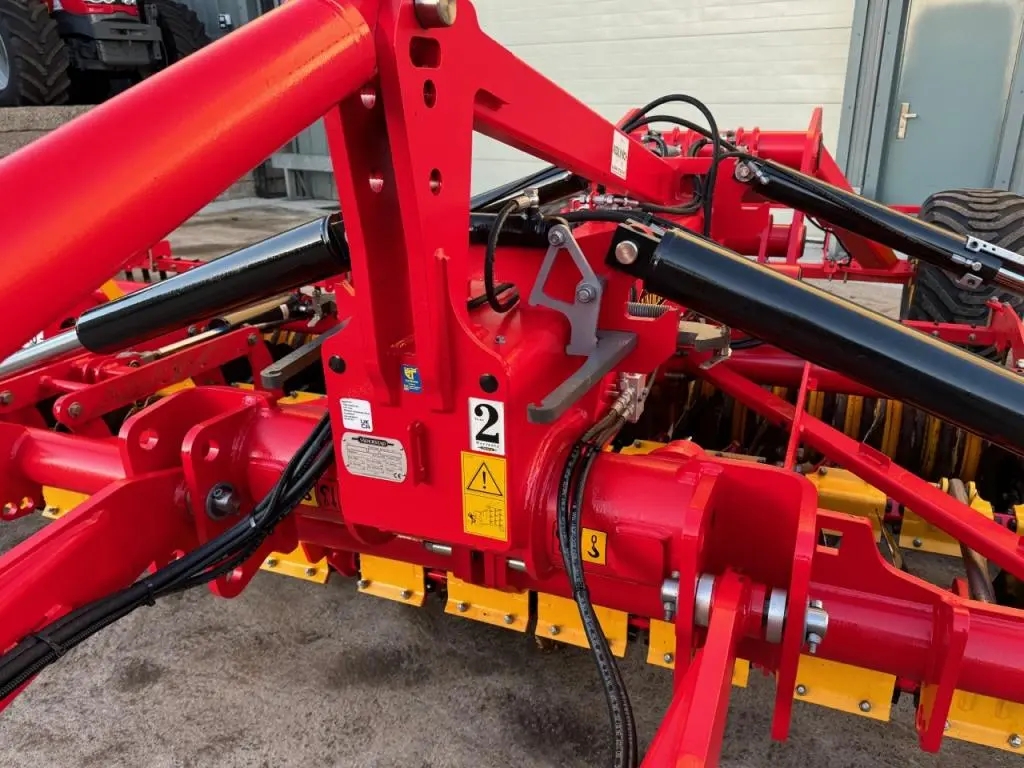 Vaderstad Carrier XT 625