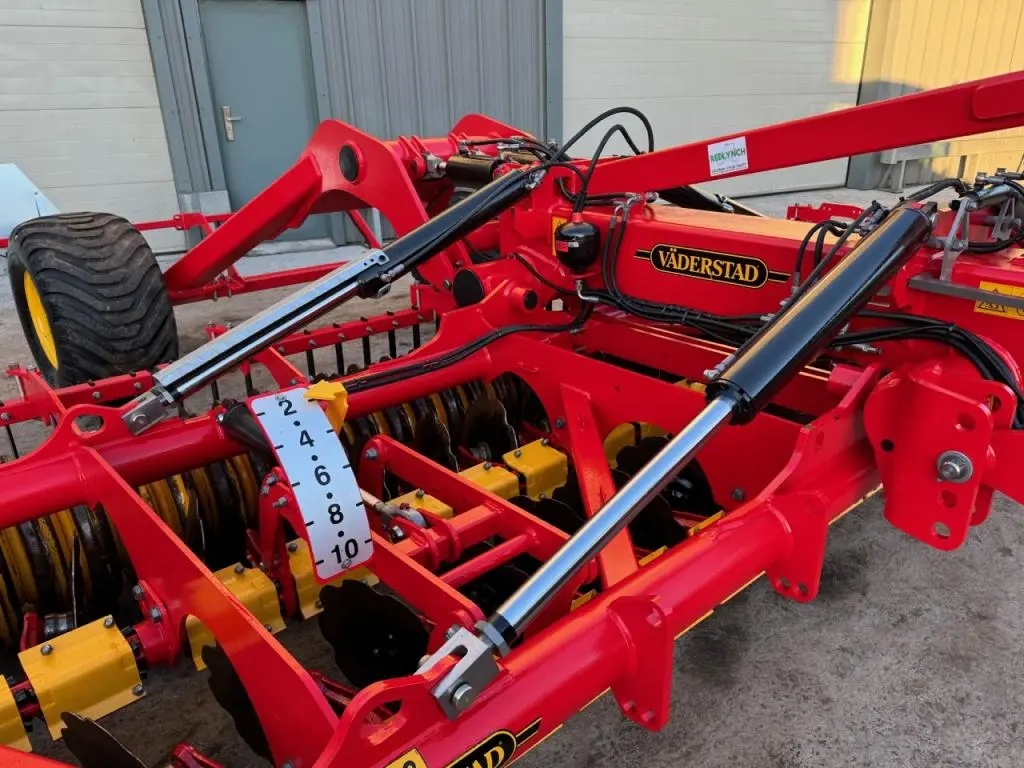 Vaderstad Carrier XT 625
