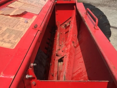 Massey Ferguson 30 drill
