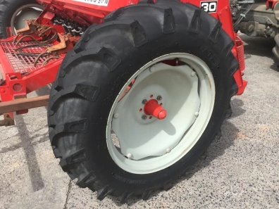 Massey Ferguson 30 drill