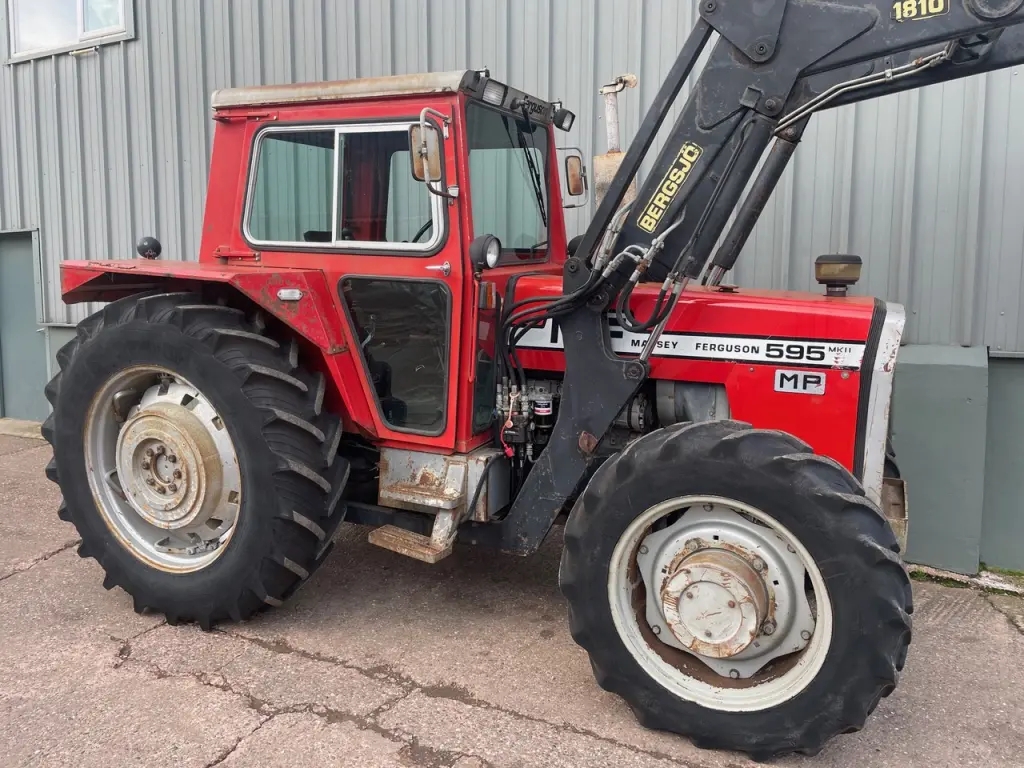 Massey Ferguson 595 MKII