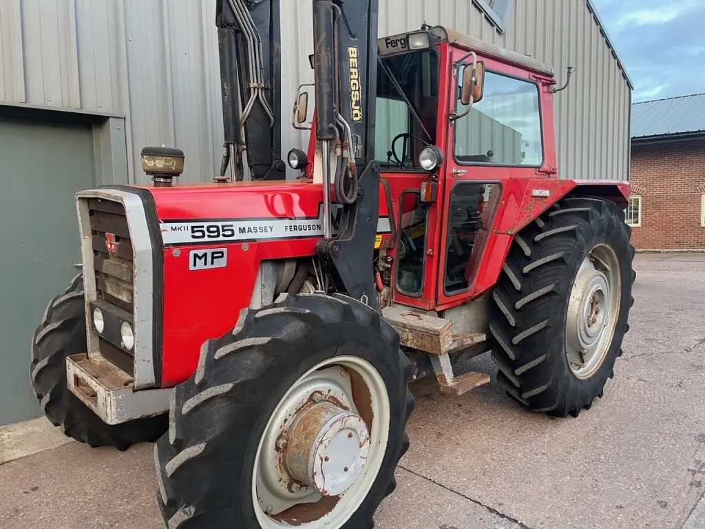 Massey Ferguson 595 MKII