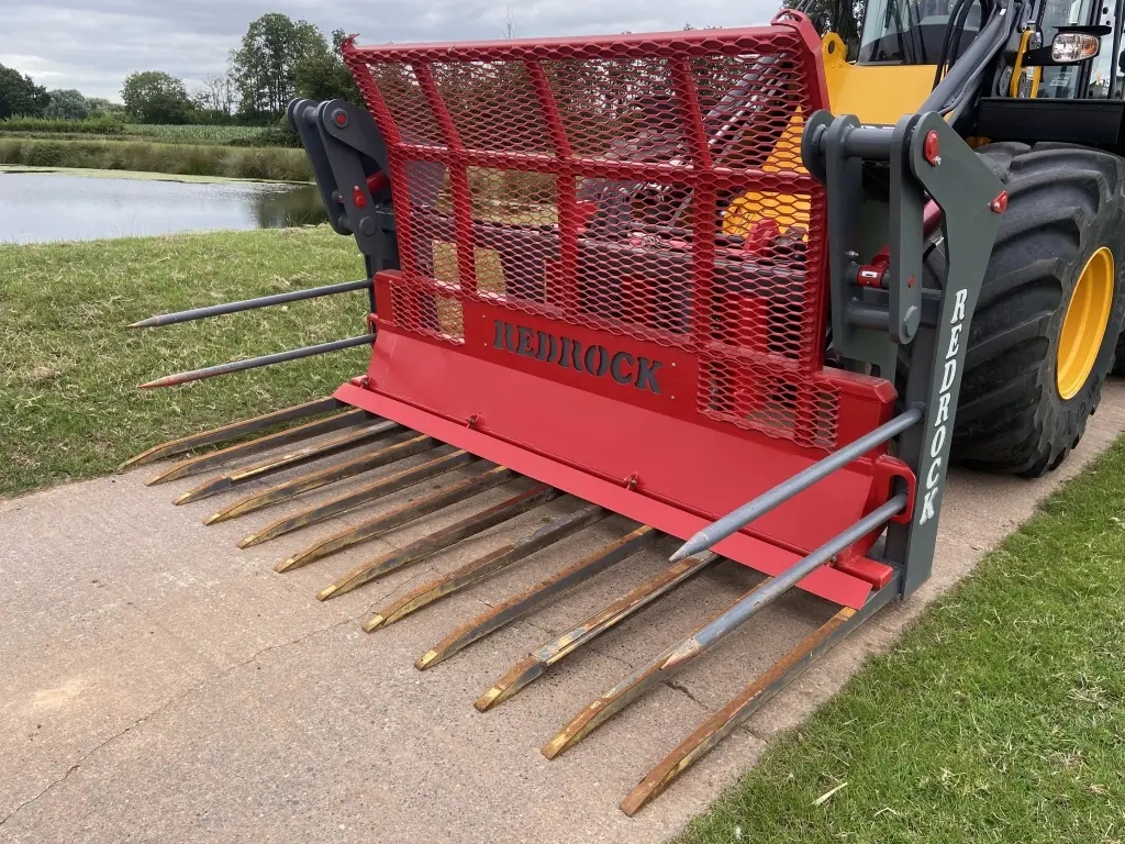 Redrock 10ft push off buckrake