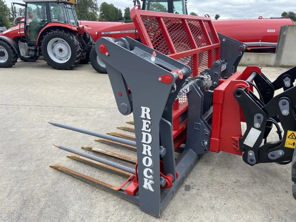 Redrock 10ft push off buckrake