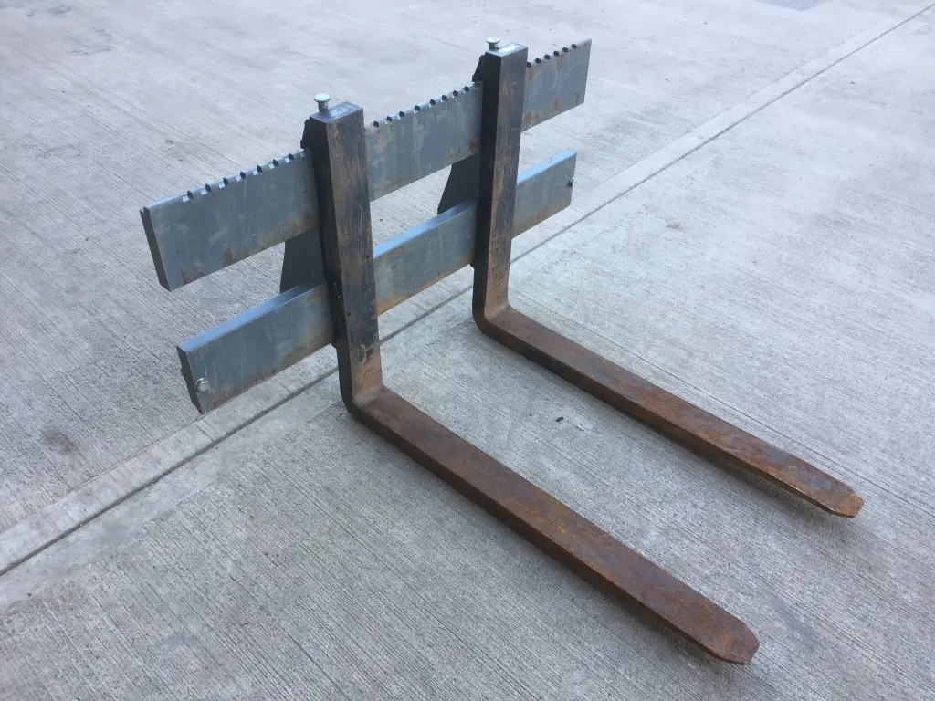 JCB Pallet tines