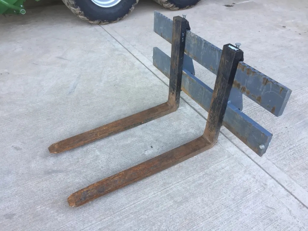 JCB Pallet tines
