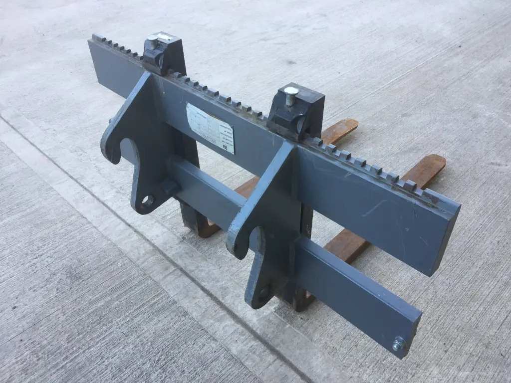 JCB Pallet tines