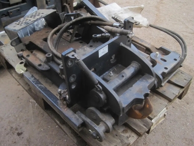 pickup hitch to fit M610-M640