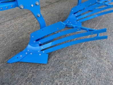 Lemken Diament 16V plough