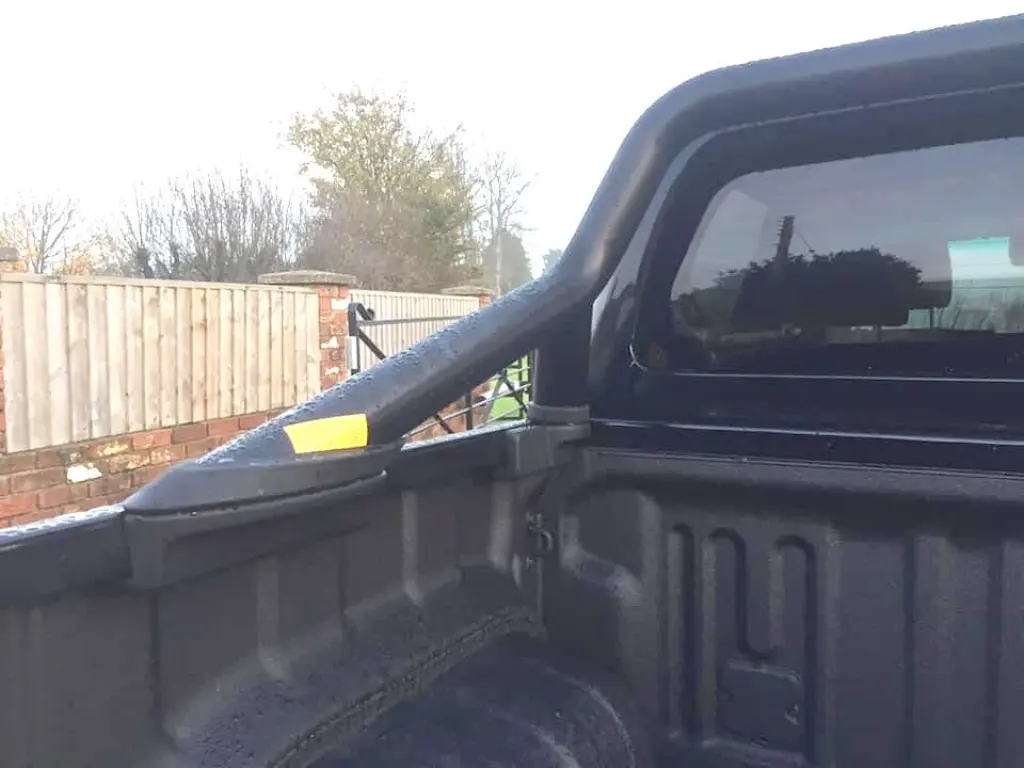 Toyota Hilux GR Sports bar