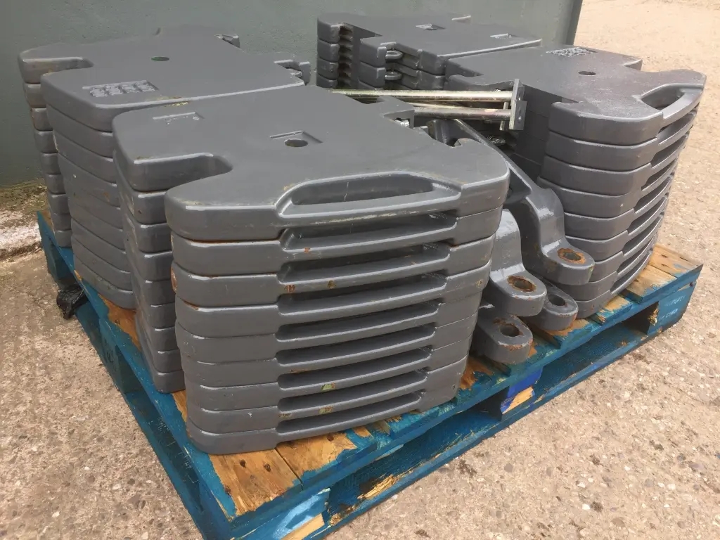 Massey Ferguson centre tow weights