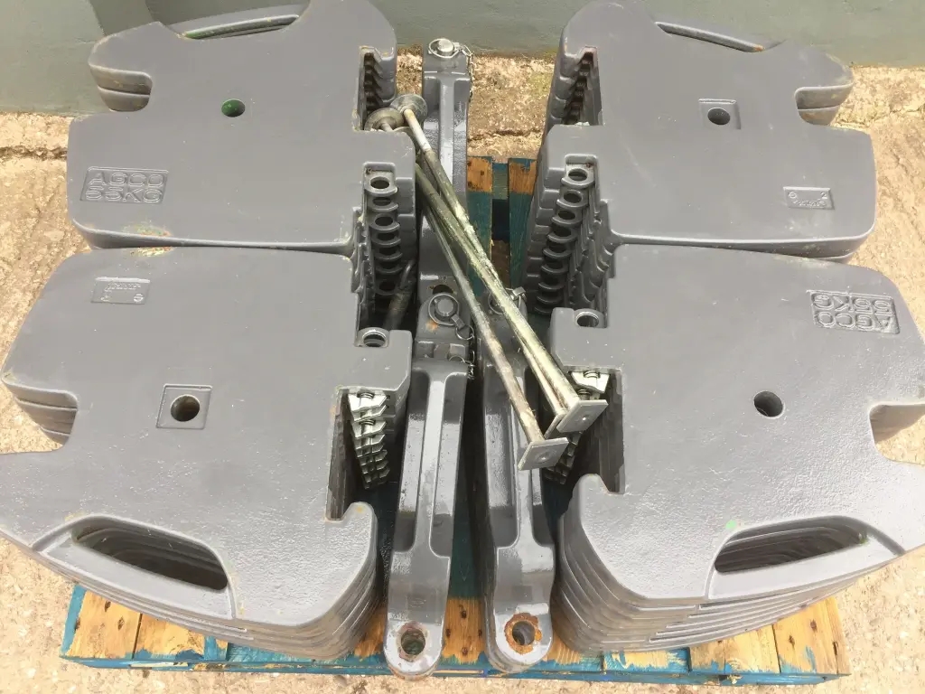 Massey Ferguson centre tow weights