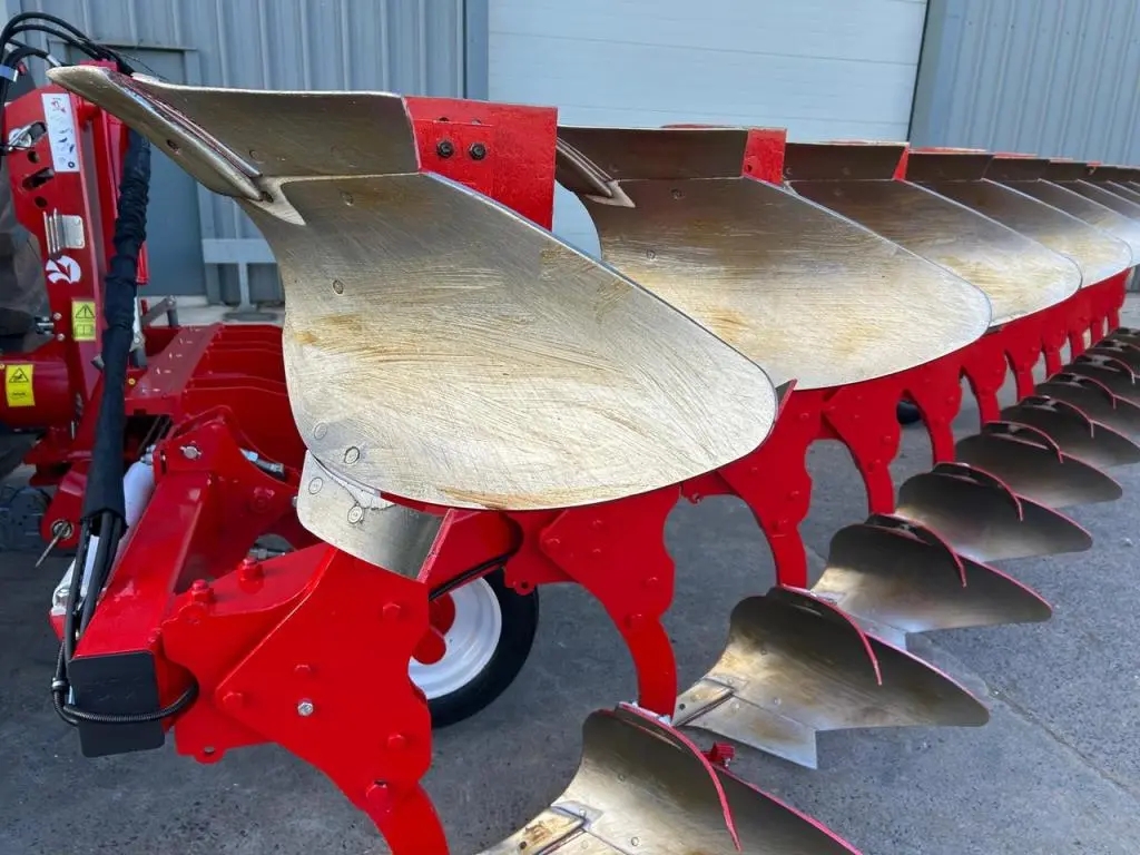 Ovlac 9+1+1 11 furrow reversible shallow plough