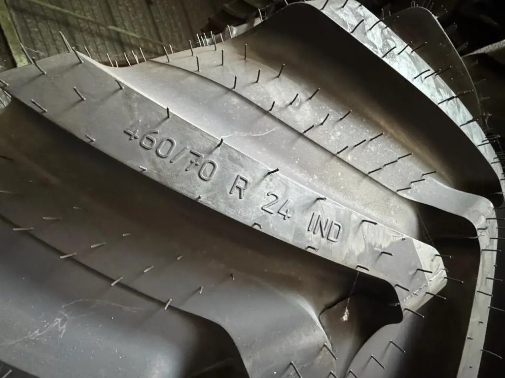 Continental 4x 460/70/24 telescopic handler tyres