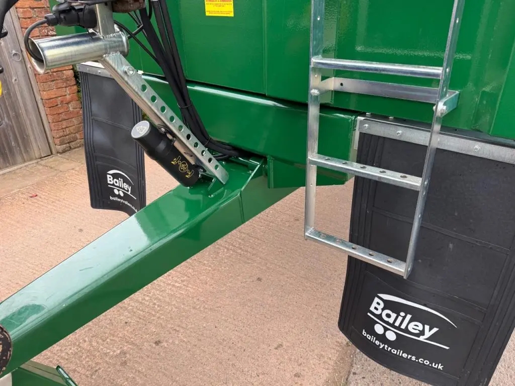 Bailey 16 ton TB grain trailer