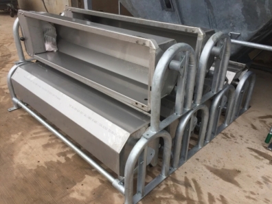 Condon Engineering 6ft stainless steel tip over water troughs