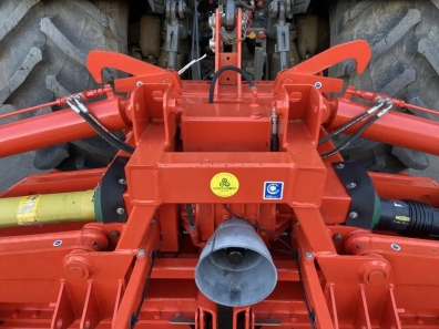Kuhn HR6004 R power harrow