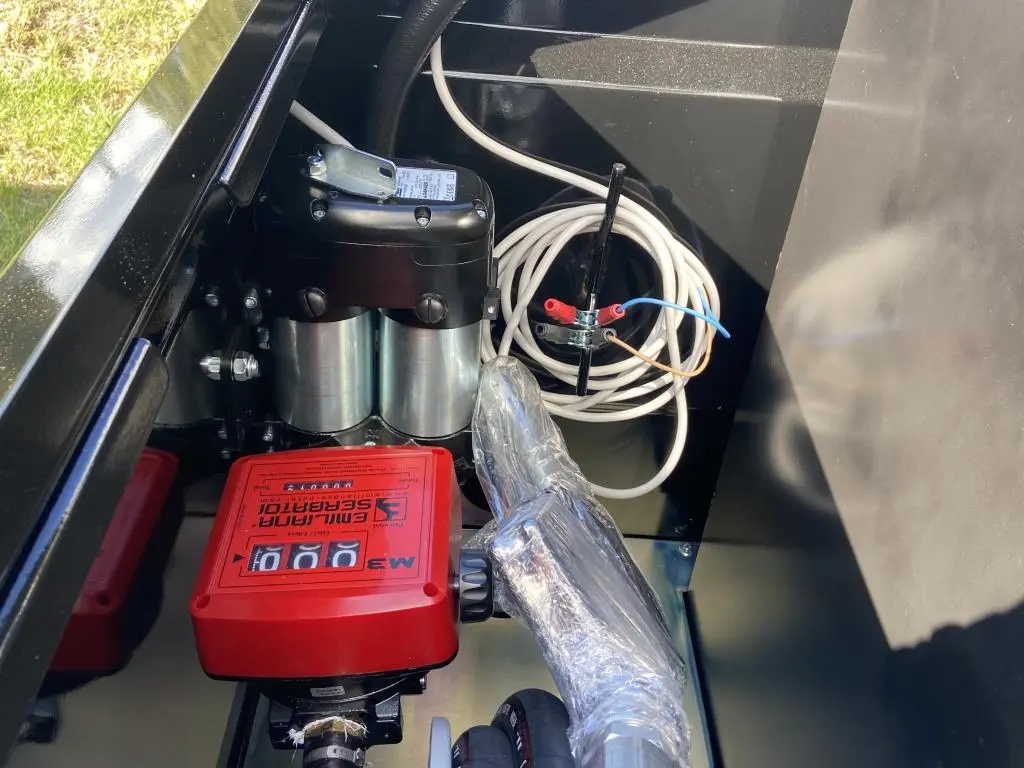 Bailey 2000ltr fuel bowser