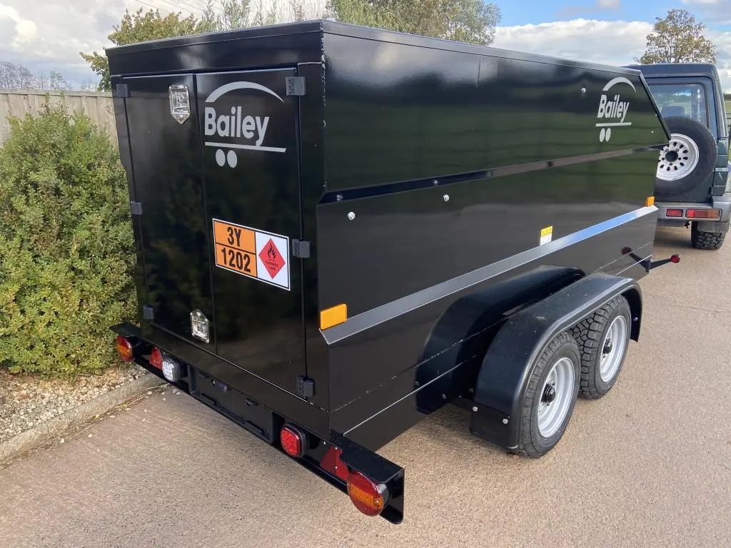 Bailey 2000ltr fuel bowser