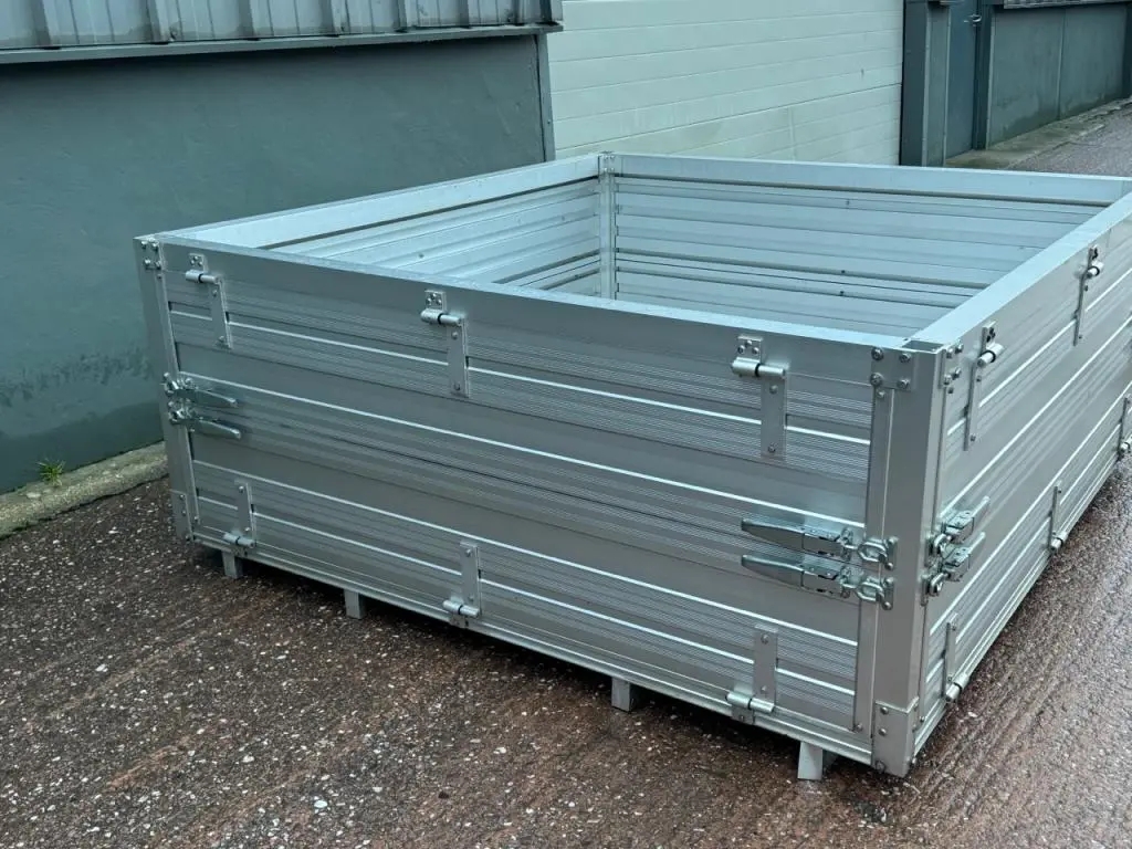 Aluminium drop side body
