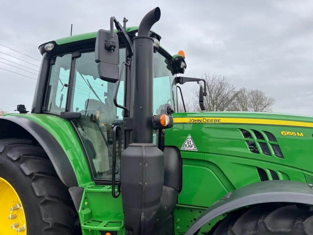 John Deere 6155M