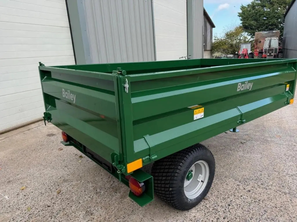 Bailey 2 Ton tipping trailer