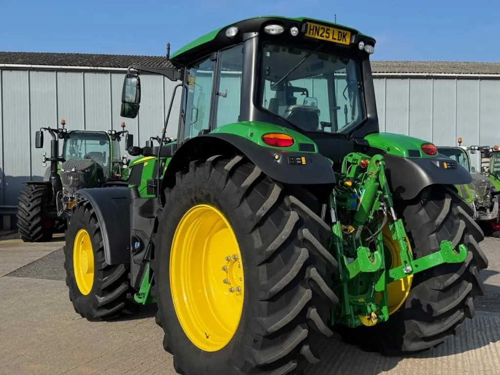 John Deere 6M 185