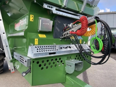 SpreadPoint MK-900 10 ton rear discharge