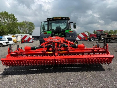 Kuhn HR 5030 R 5 Metre power harrow
