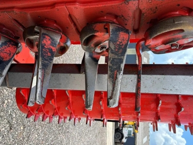 Kuhn HR 5030 R 5 Metre power harrow