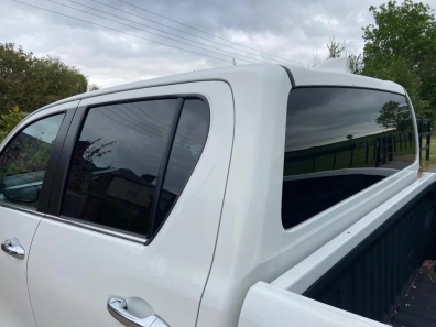 Toyota Hilux Invincible 2.4 diesel