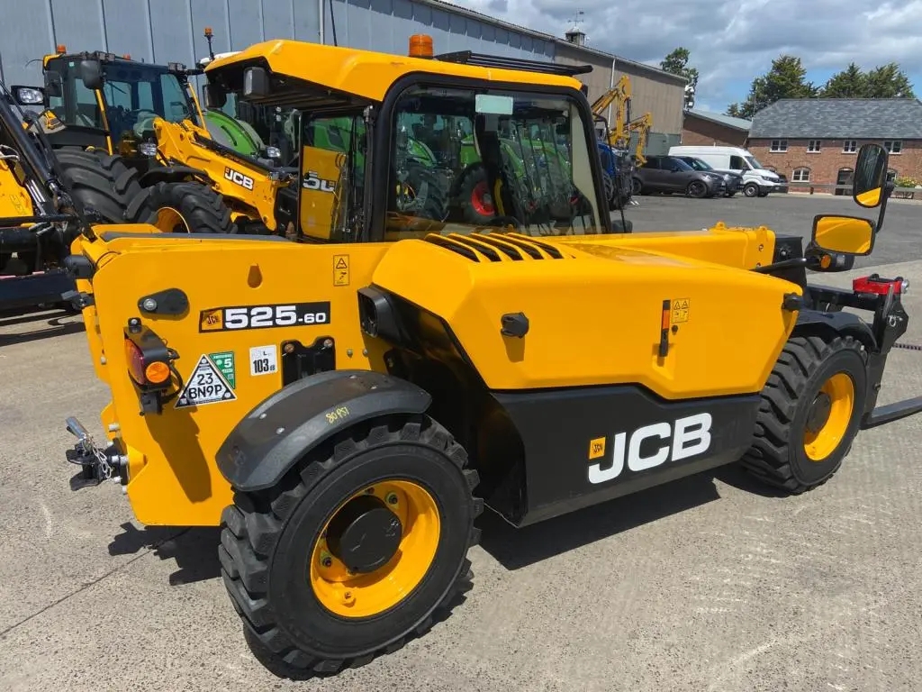 JCB 525-60 Hi-Viz telescopic