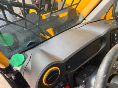 JCB 525-60 Hi-Viz telescopic