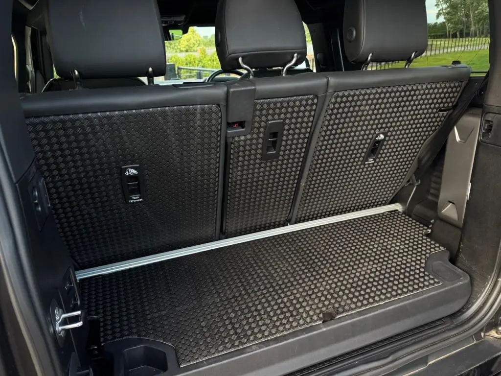 Land Rover Defender 90 HSE X-Dynamic D350 diesel