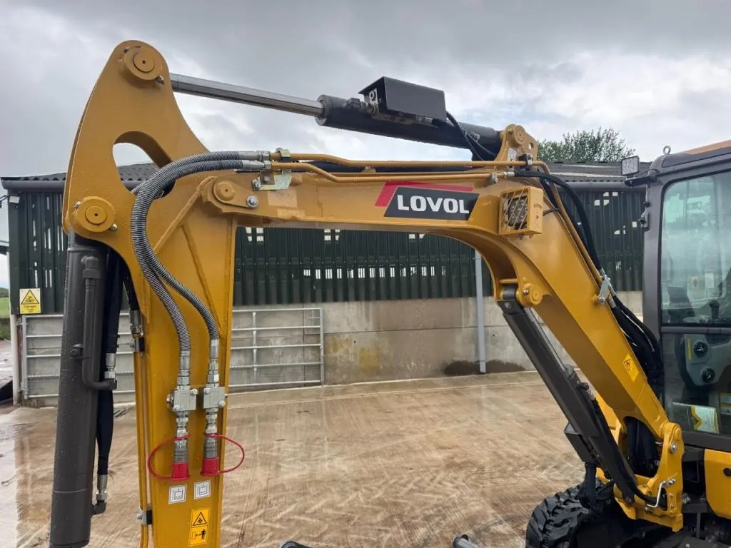 Lovol FR36F-U 3.7 Ton digger