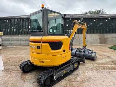 Lovol FR36F-U 3.7 Ton digger