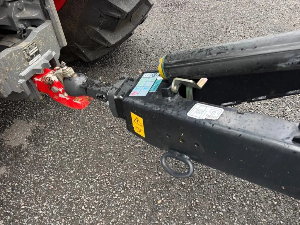 Case LB436 HD