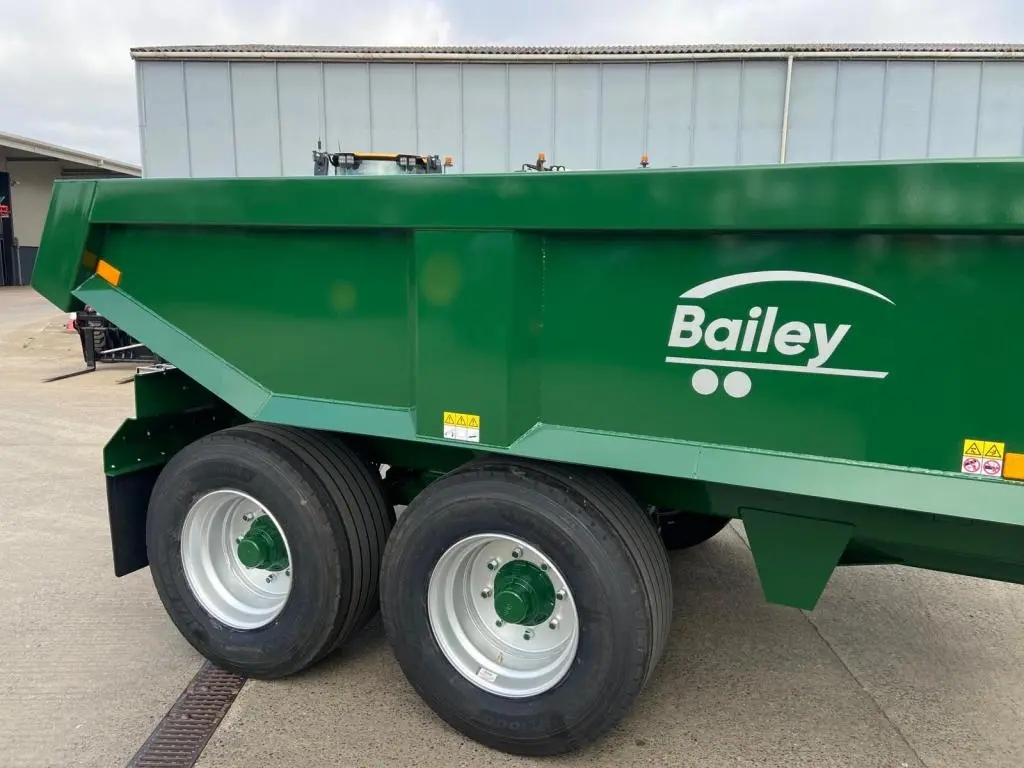Bailey 10 Ton dump trailer