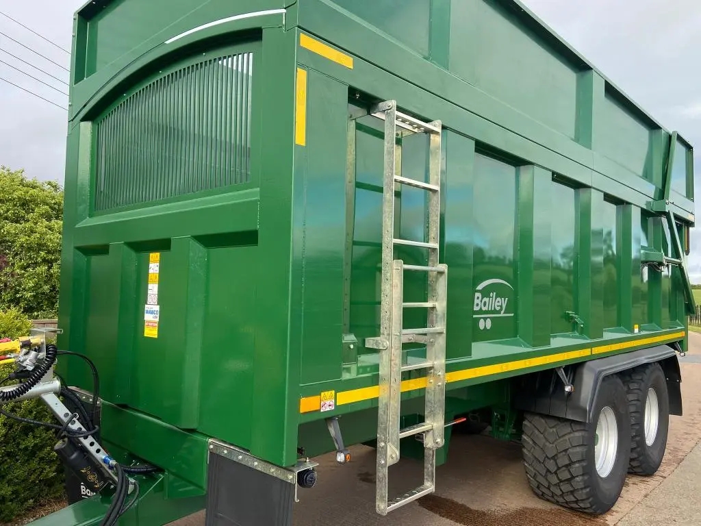 Bailey 16 ton TB silage trailer