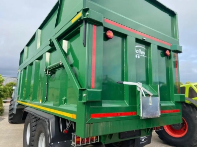 Bailey 16 ton TB silage trailer