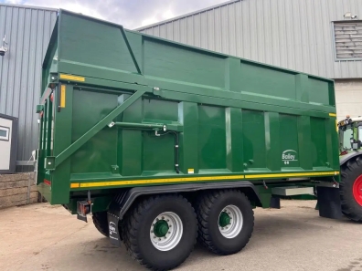 Bailey 16 ton TB silage trailer