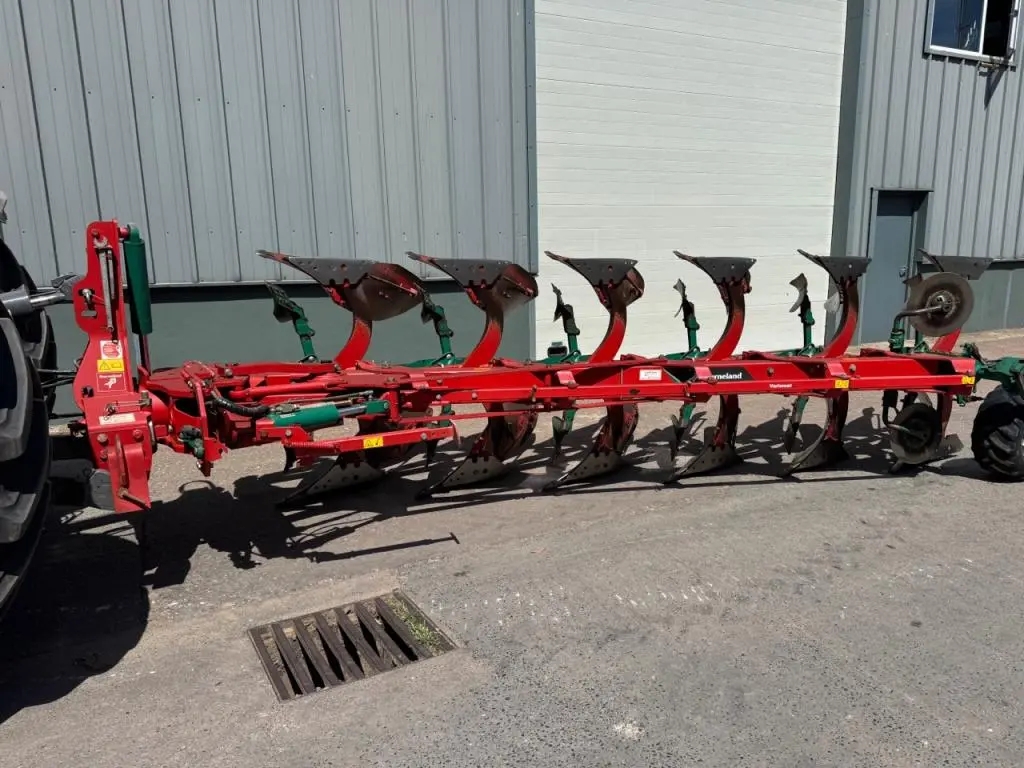 Kverneland EG 85/300 plough