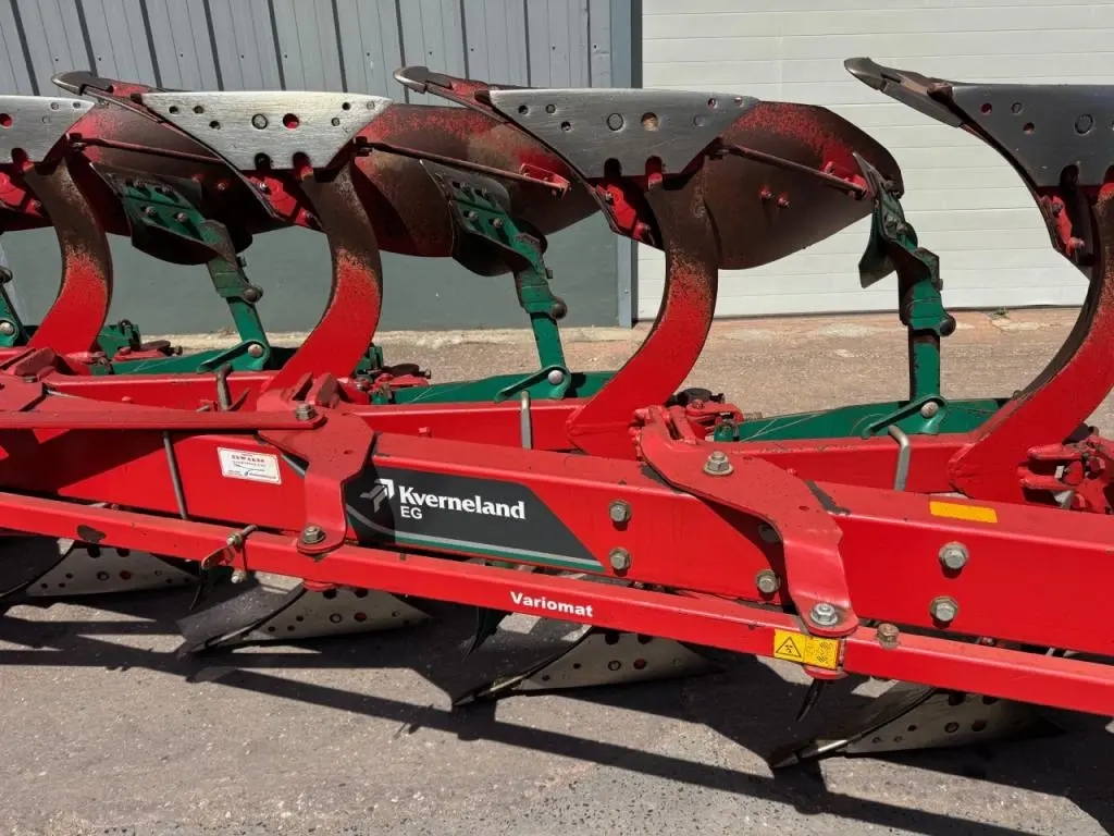 Kverneland EG 85/300 plough