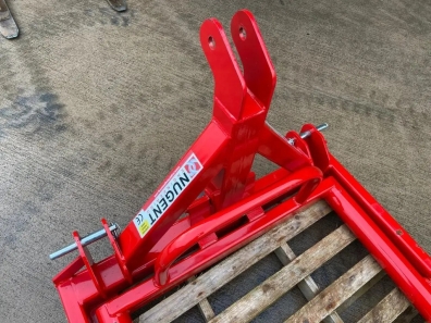 Nugent heavy duty bale handler
