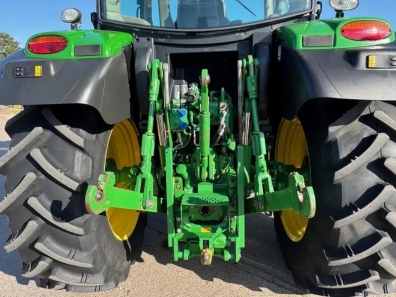 John Deere 6125R