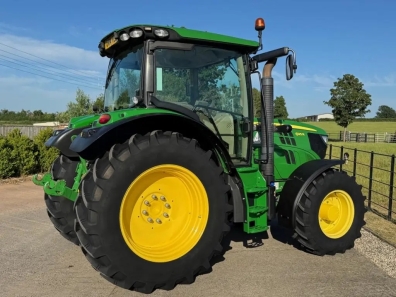 John Deere 6125R