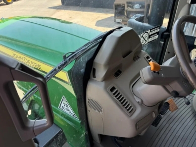 John Deere 6155M