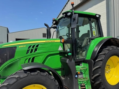 John Deere 6155M